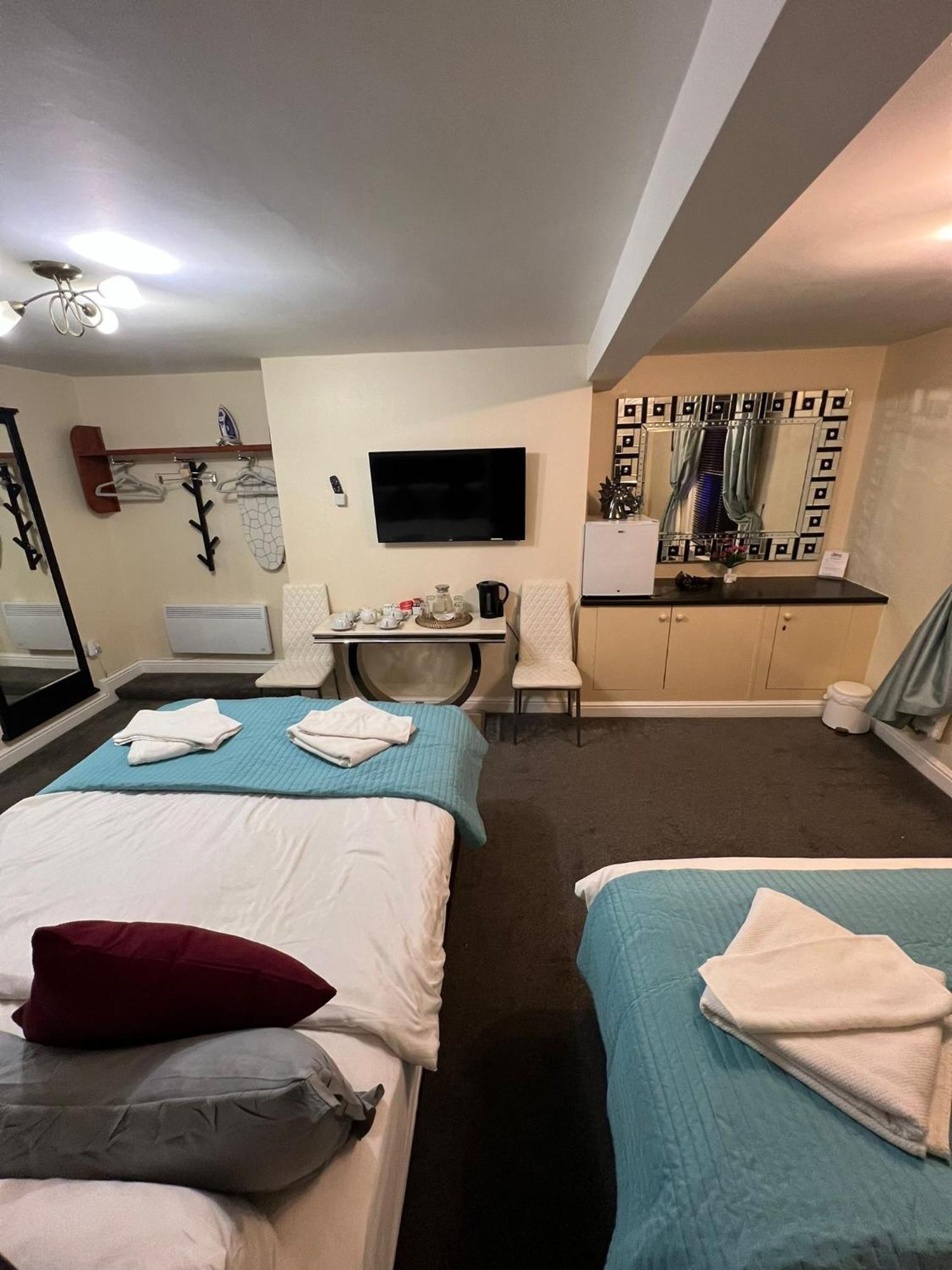 וויטבי Abbey Holiday Accommodation מראה חיצוני תמונה